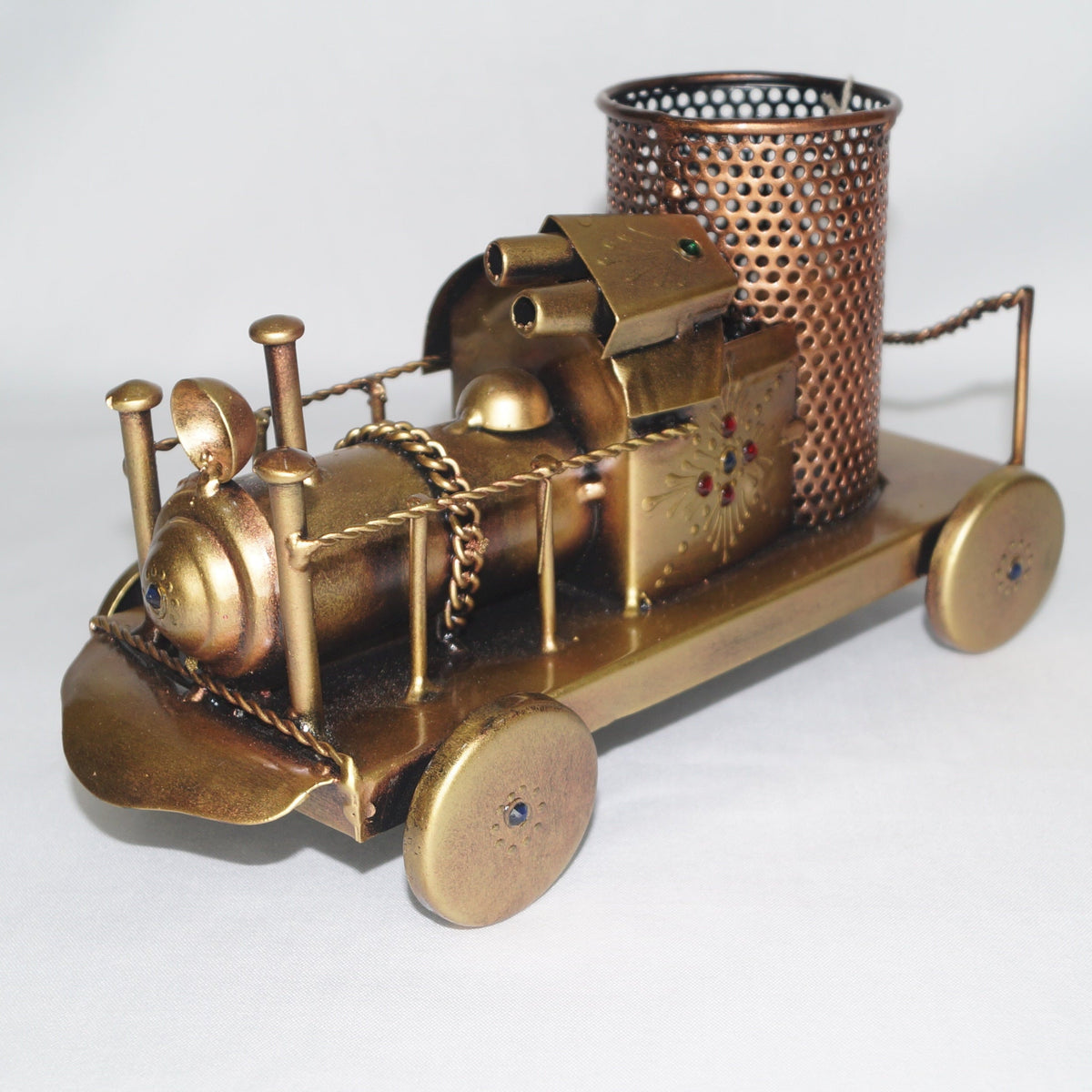 Train Pen Stand